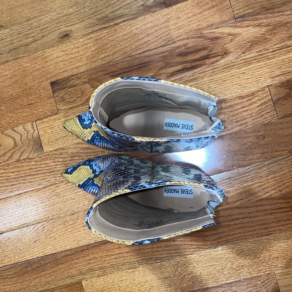 Steve Madden Trista Multi Snake Boots - Picture 4 of 8